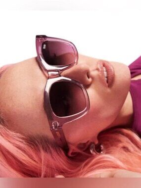 QUAY After Hours BERRY Frame / BROWN PINK Lens sunglasses NEW